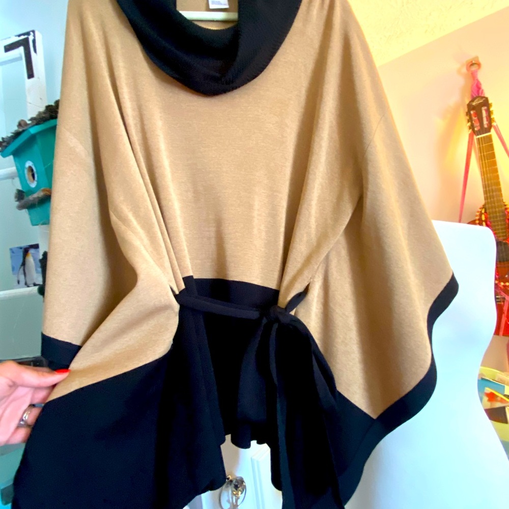 Stunning Misook Poncho